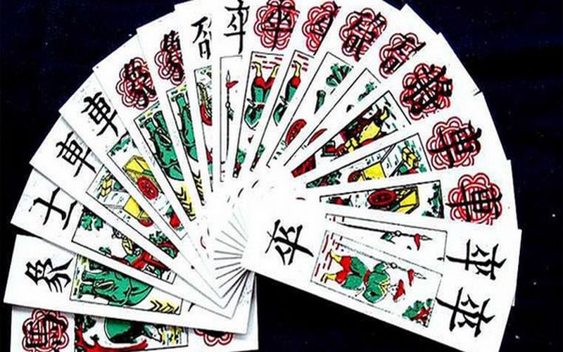 Bài tam cúc là gì? Hướng dẫn chi tiết cách chơi tam cúc đơn giản 5 Bộ các lá tam cúc truyền thống